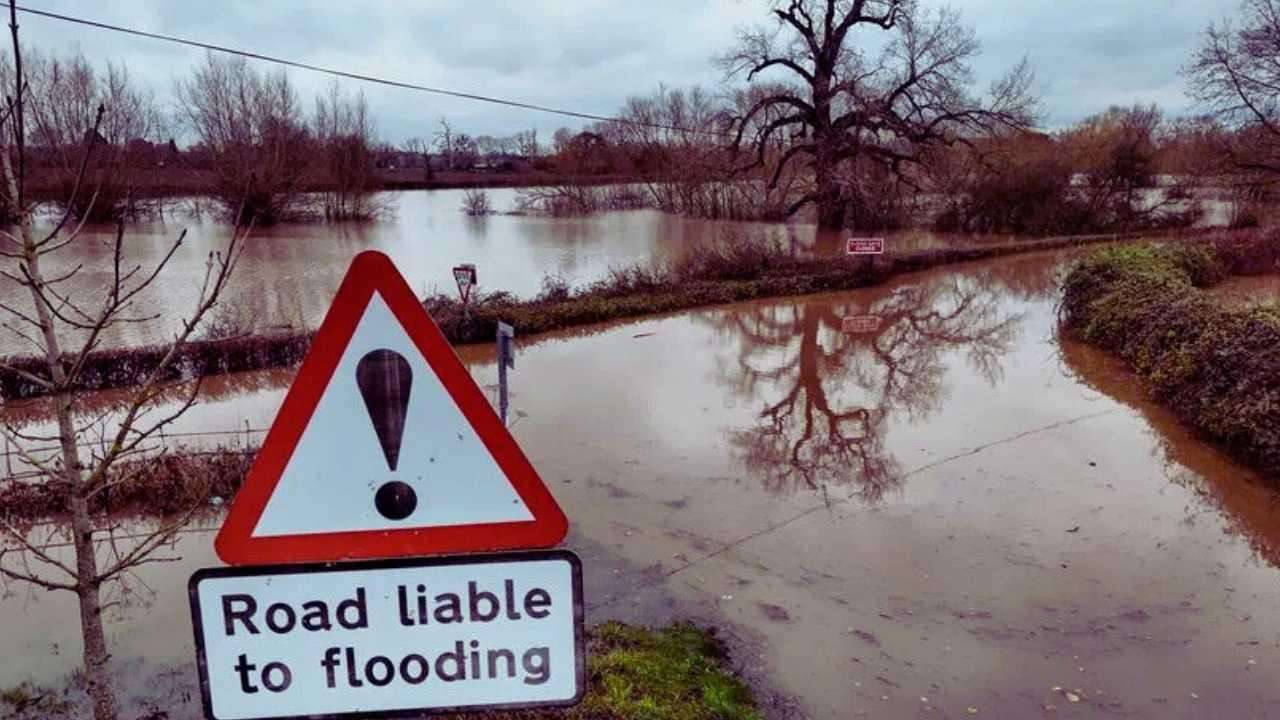 Flood Alerts Rise Across West Midlands as Britain Endures 37-Day Rain ...