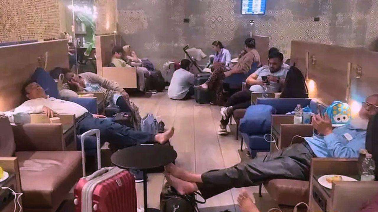 bangladeshis-stranded-in-rome-for-over-30-hours-extreme-suffering.jpg