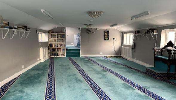 boy-14-charged-with-terror-offence-over-alleged-plan-to-target-london-mosques.jpg